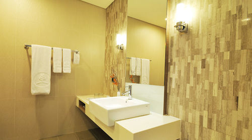 Academy Hotel Tainan Eksteriør bilde